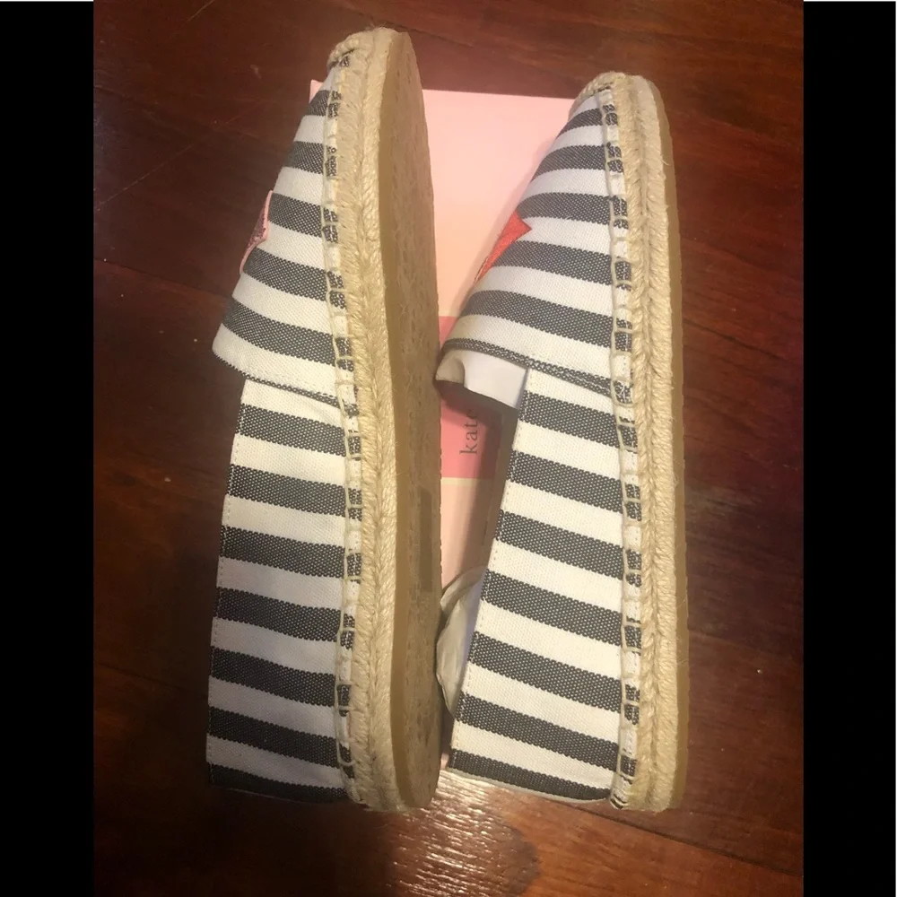 Kate Spade New York Gimlet Heart Lips Espadrille